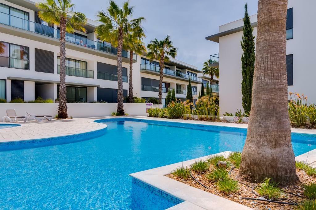 Cavalo Preto Luxury Beach Resort Куартейра Екстериор снимка